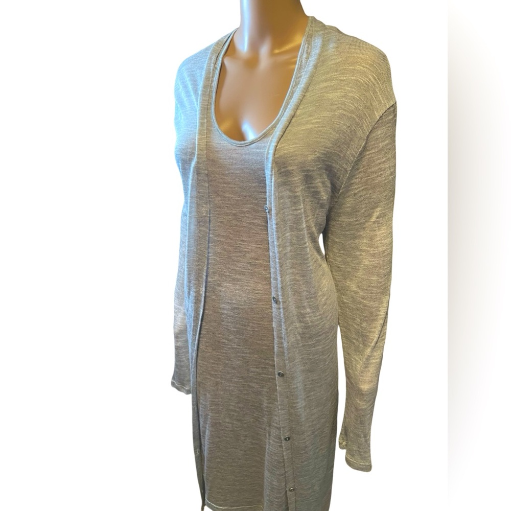 Beautiful dress and cardigan set from Halston size extra large